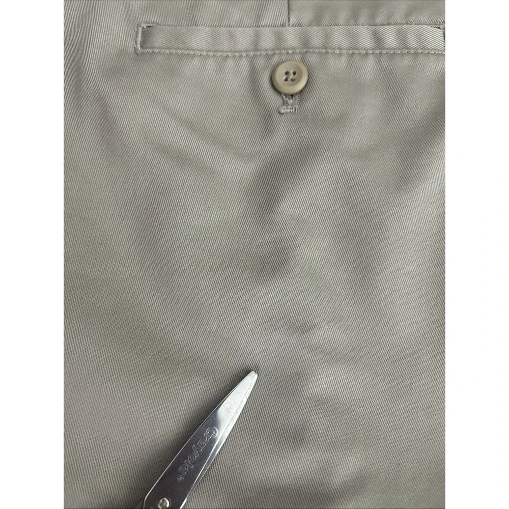 Izod American Chino Double Pleated Cuffed Men's Khakis Size 34x29 Classic Fit
